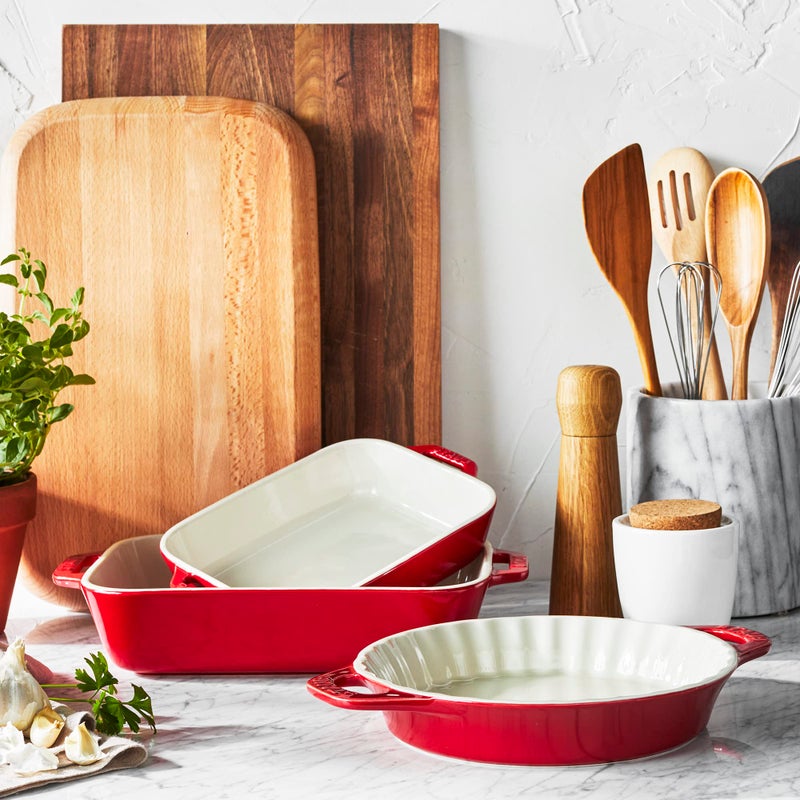 STAUB Ceramic Bakeware-Pie-Pans Dish, 9-inch, Cherry - Image 3